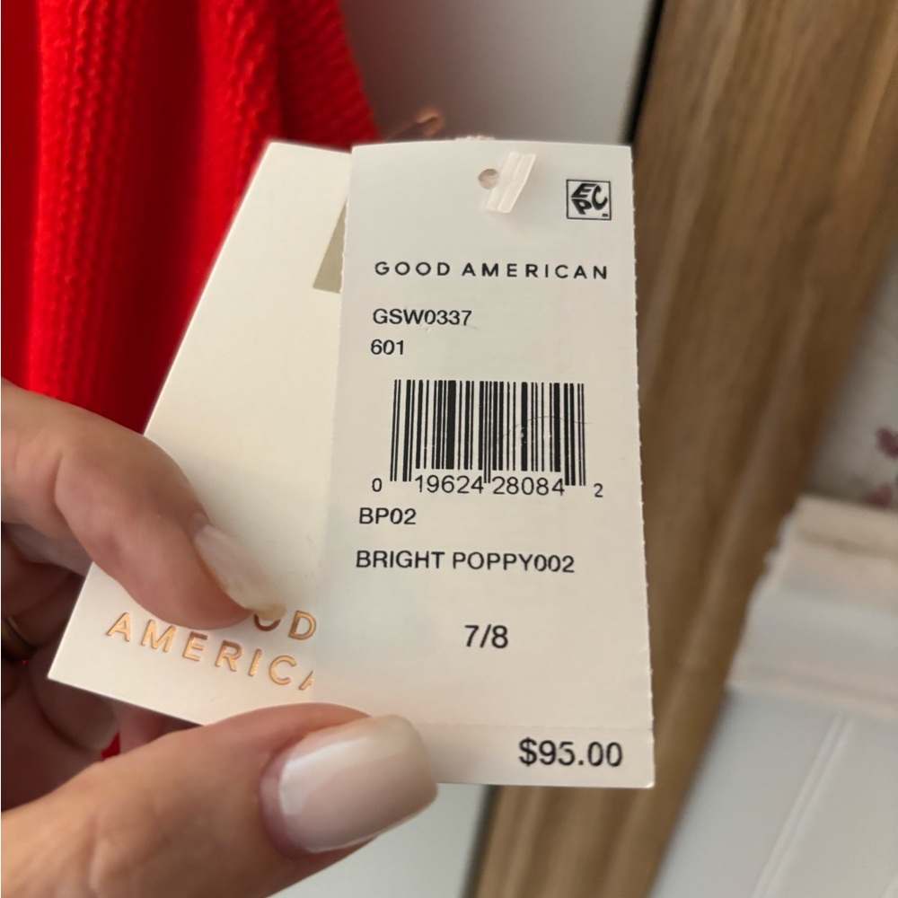NWT Good American One-Shoulder Bright Poppy Red Color One Piece - Picture 3 of 3